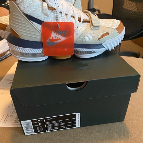 Brand new LeBron XVI looking for 150 or best offer - Picture 2 of 3